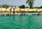 स्विमिंग प्रशिक्षण में खिलाड़ी ले रहे निःशुल्क प्रशिक्षण