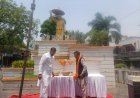 पूर्व प्रधानमंत्री राजीव गांधी का 35 वीं पुण्यतिथि पर निगम नेता प्रतिपक्ष आकाश तिवारी, निगम संस्कृति विभाग अध्यक्ष अमर गिदवानी ने किया सादर नमन 