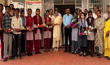 अबूझमाड़ की मेधा ने गढ़ दिया नया नारायणपुर - शिक्षा के शिखर पर वनांचल की गौरवगाथा