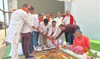 विधायक और नगर पालिका अध्यक्ष के विजन से कांकेर में विकास की बयार, नवीन निर्माण कार्यों का हुआ भूमि पूजन