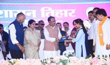 धमतरी : ग्रामीण अंचल की बेटी बनी प्रेरणा, मुख्यमंत्री ने सराहा उत्कृष्ट प्रदर्शन