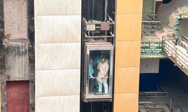 RAIPUR  : लिफ्ट में फंसे भाजपा प्रदेश प्रवक्ता समेत 7 लोग, मचा हड़कंप, जिम्मेदारों पर कार्रवाई की मांग