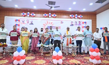 सुशासन तिहार समाधान शिविर: बसना के मंगल भवन में उमड़ा जनसैलाब, सांसद रूपकुमारी चौधरी और भाजपा आर्थिक प्रकोष्ठ जिला संयोजक सुमित अग्रवाल ने सुनीं जनसमस्याएं