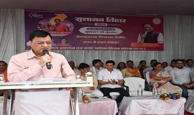भीषण गर्मी में मुख्यमंत्री गांव-गांव, गली-गली घूमकर जनसमस्याओं के ले रहे जानकारी, करा रहे निराकरण: उद्योग मंत्री लखनलाल देवांगन