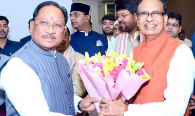 ’‘अपनापन’ के विमोचन समारोह में शामिल हुए मुख्यमंत्री विष्णुदेव साय’