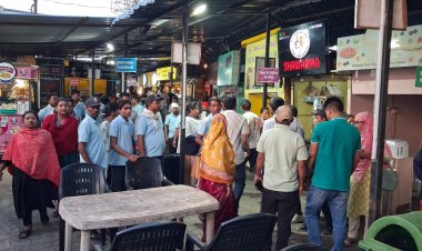 टीम प्रहरी अभियान नगर निगम अंतर्गत जोन 3 क्षेत्र में तेलीबाँधा तालाब मरीन ड्राइव मार्ग को जनहित में स्वच्छता को लेकर जनजागरण अभियान चलाया गया