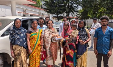 ग्राम संबलपुर बड़ेपारा के ग्रामीणों की पेयजल समस्या हुई दूर विधायक से मिलकर ग्रामीणों ने जताया आभार
