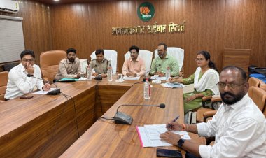 प्रमुख सचिव श्री बोरा अचानकमार क्षेत्र का किया दौरा