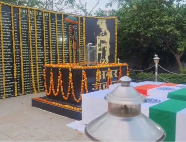 शहादत को सलाम…IED ब्लास्ट में शहीद 4 जवानों को आखिरी विदाई