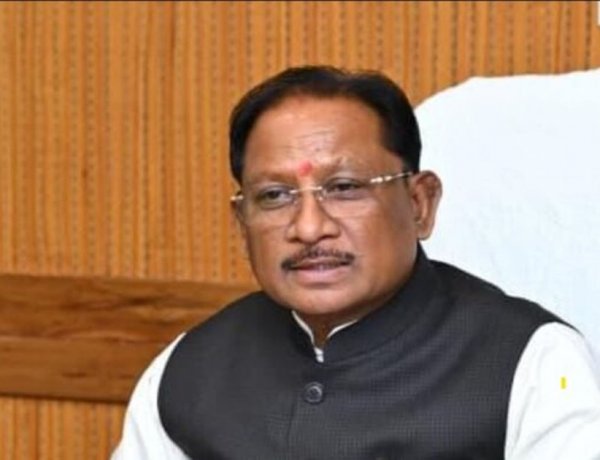 ‘सड़क खंडों के समग्र विकास की कार्ययोजना बनाकर करें काम, भविष्य की जरुरतों के अनुरूप एक साथ स्वीकृत कराएं फ्लाई-ओवर्स’