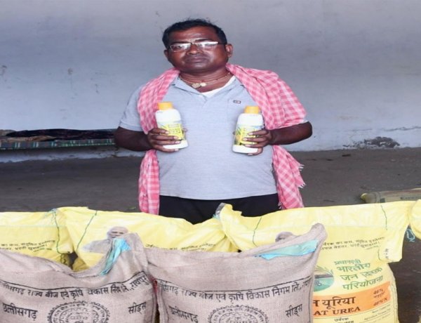 किसानों ने नैनो डीएपी के उपयोग को बताया लाभकारी, समितियों में समय पर मिल रहा है खाद-बीज