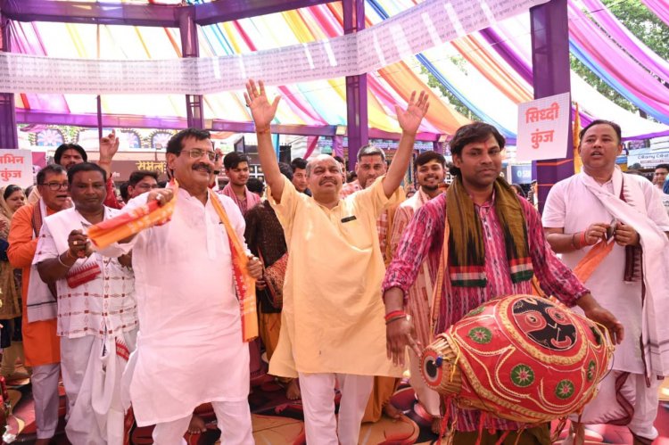 पुरंदर मिश्रा के नेतृत्व में ऐतिहासिक आयोजन, हरिनाम संकीर्तन नामयज्ञ में हजारों श्रद्धालुओं ने लिया पुण्य लाभ