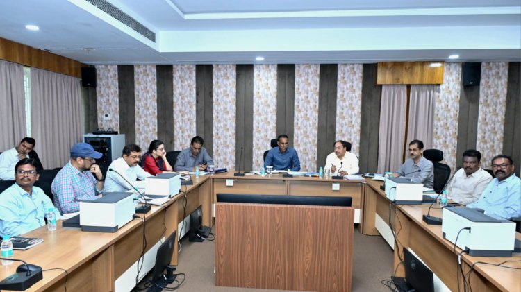 ’लोक निर्माण विभाग के कार्यों में जनहित और तकनीकी दक्षता पर जोर, निर्माण कार्यों में गुणवत्ता और तेजी सुनिश्चित करने के निर्देश’