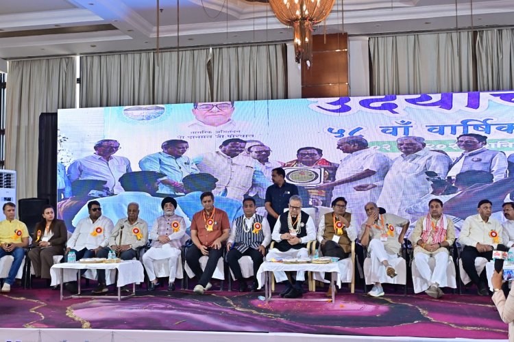 डॉ. रमन सिंह के दूरदर्शी नेतृत्व, ओपी चैधरी की कार्यशैली और व्यापारियों के समर्पण की अध्यक्ष सतीश थौरानी ने की जमकर सराहना