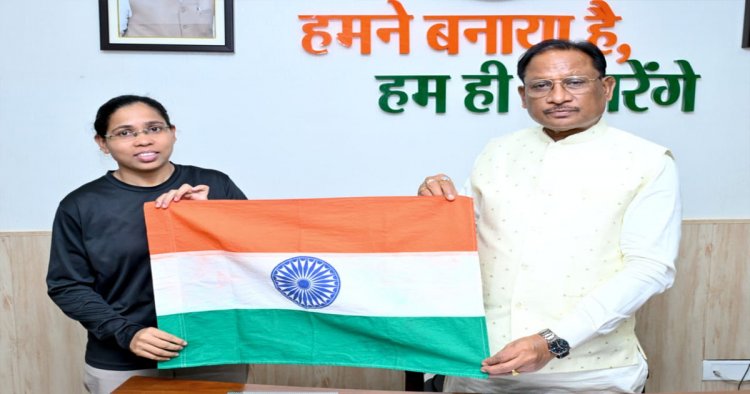 माउंट एवरेस्ट विजेता अमिता श्रीवास के स्वास्थ्य लाभ हेतु राज्य सरकार सजग - मुख्यमंत्र विष्णु देव साय