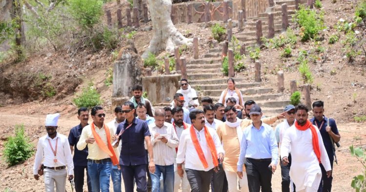 उप मुख्यमंत्री विजय शर्मा ने भोरमदेव कॉरिडोर निर्माण का किया निरीक्षण, बैठक लेकर की प्रगति की गहन समीक्षा….
