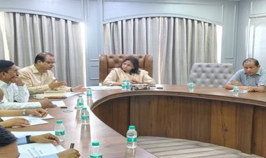 अपर मुख्य सचिव ऋचा शर्मा ने पंचायत एवं ग्रामीण विकास विभाग के कार्यों की समीक्षा की
