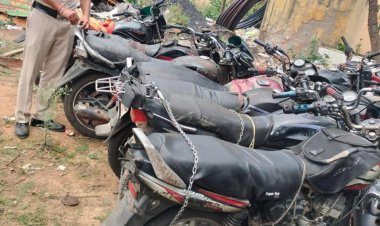 अवैध खनिज कारोबार पर बड़ी कार्रवाई