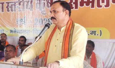 रासायनिक खेती छोड़ जैविक खेती अपनाएं, यही भविष्य की खेती: स्वास्थ्य मंत्री श्याम बिहारी जायसवाल