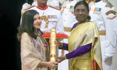 पद्म पुरस्कार- 2026: राष्ट्रपति मुर्मू ने अलका याग्निक, ममूटी समेत 65 हस्तियों को पद्म पुरस्कार प्रदान किए