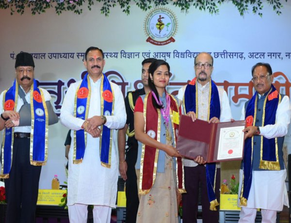 नई पीढ़ी को डिजिटल एडिक्शन और पॉपकॉर्न स्टेटस से बाहर निकलने की आवश्यकता है - डेका
