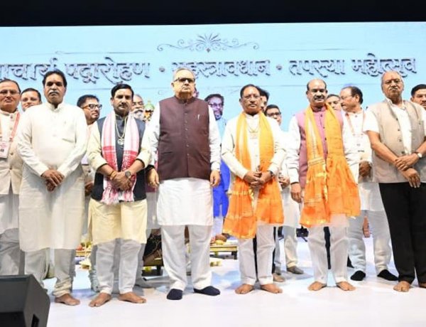 मानवता को शांति, आत्मसंयम, करुणा और अहिंसा का मार्ग दिखाते हैं भगवान महावीर के विचार : लोकसभा अध्यक्ष ओम बिरला