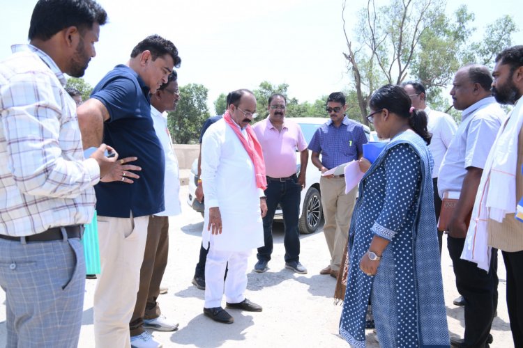 उप मुख्यमंत्री  अरुण साव के बस्तर प्रवास का दूसरा दिन : मिशन अमृत, राष्ट्रीय राजमार्ग और तालाब सौंदर्यीकरण कार्यों का किया निरीक्षण