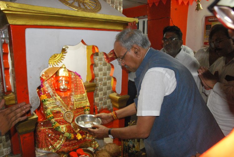 प्रधानमंत्री  नरेंद्र मोदी के सुशासन के ऐतिहासिक 4399 दिनों का महायज्ञ: सांसद बृजमोहन अग्रवाल ने किया हनुमान पूजन