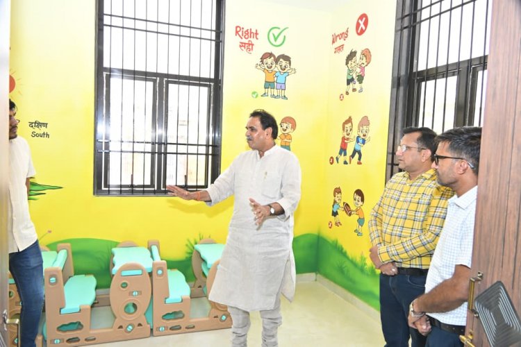 गरीब बच्चों को मुफ्त मिलेगा प्ले स्कूल का सुख विधायक राजेश मूणत के विजन से आकार ले रहा सर्वसुविधायुक्त 'महतारी सदन