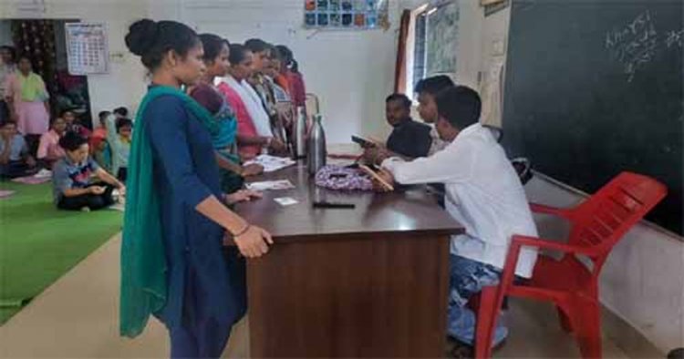 पुनर्वासित युवाओं को मिला स्वास्थ्य सुरक्षा का संबल, 89 हितग्राहियों के बने आयुष्मान कार्ड