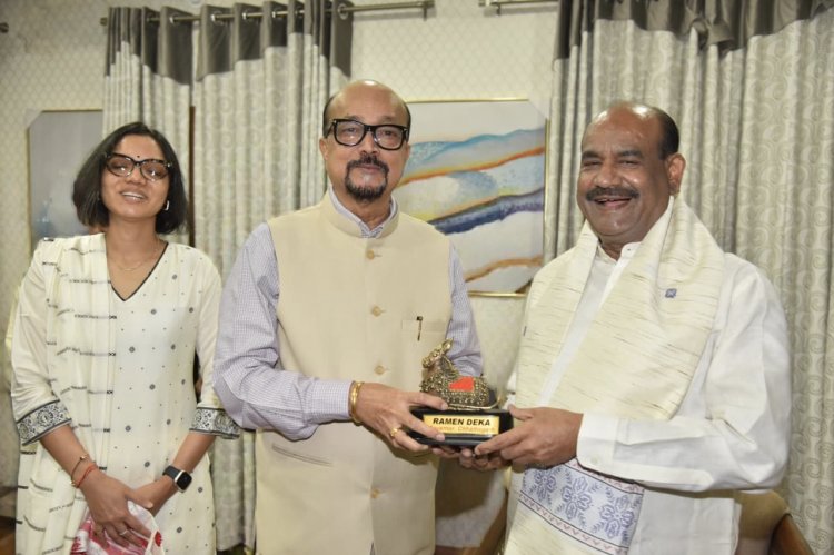 राज्यपाल  रमेन डेका ने किया लोकसभा अध्यक्ष श्री बिड़ला का आत्मीय स्वागत