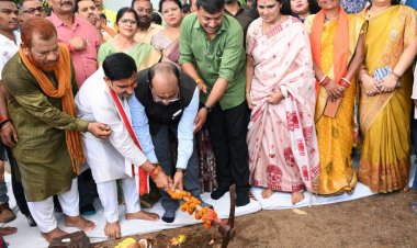 केंद्रीय राज्य मंत्री  तोखन साहू और उप मुख्यमंत्री  अरुण साव ने 10 करोड़ के कार्यों का किया भूमिपूजन