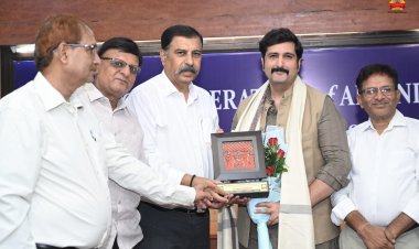 सीए अमित चिमनानी ने उद्योग नीति और पर्यटन की असीम संभावनाओं से छत्तीसगढ़ के व्यापारियों को कराया अवगत, कहा : इन उभरते हुए अवसरों को पहचानने की जरूरत