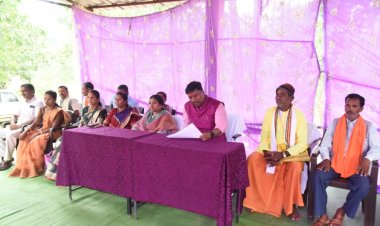 कोण्डागांव : वन मंत्री केदार कश्यप ने ग्राम चेमा में 54 लाख रुपये के विकास कार्यों का किया भूमिपूजन