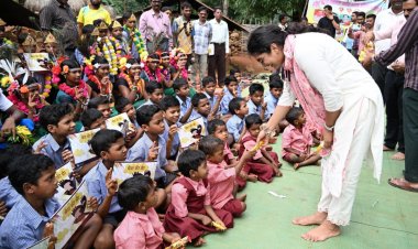अबूझमाड़ के अंधेरे को चीर कर पहुंची शिक्षा की रोशनी