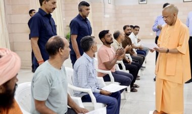 मेहनत से खेलिए, पदक जीतिए और सरकारी नौकरी में प्राथमिकता लीजिए : मुख्यमंत्री योगी