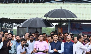 आधुनिक खेती का नया अध्याय: अब सहकारी समितियों के जरिए किसानों को मिलेगी ‘ड्रोन स्प्रेयर‘ की सुविधा