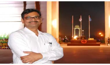 CG : गुरु घासीदास सेंट्रल यूनिवर्सिटी में कुलपति ने 5 साल पूरे होने पर दी थी पार्टी…गाना गाते समय हार्ट-अटैक से हुई मौत…