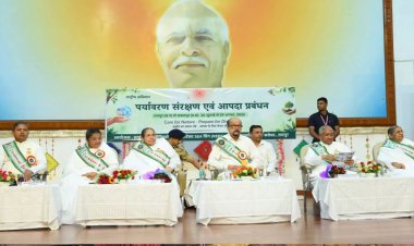 राज्यपाल रमेन डेका ने पर्यावरण संरक्षण एवं आपदा प्रबंधन अभियान को दिखाई हरी झंडी, जल बचाने और वृक्षारोपण का किया आह्वान