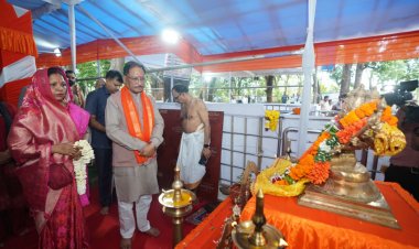 मुख्यमंत्री विष्णुदेव साय ने भोरमदेव धाम में की पूजा-अर्चना, प्रदेश की सुख-समृद्धि के लिए की मंगलकामना