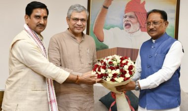 रेल मंत्री अश्विनी वैष्णव से मुख्यमंत्री विष्णु देव साय की मुलाकात, कटघोरा-डोंगरगढ़ नई रेल लाइन परियोजना पर बनी सहमति