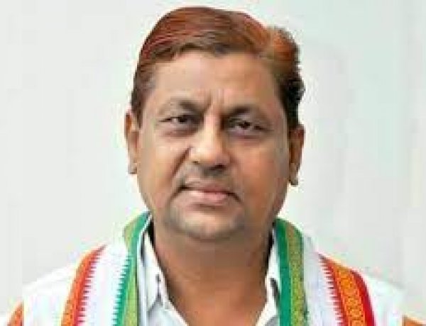 नकटी में विधायक कॉलोनी कांग्रेस की नहीं, भाजपा सरकार की योजना, गरीबों को उजाड़ा गया: अकबर