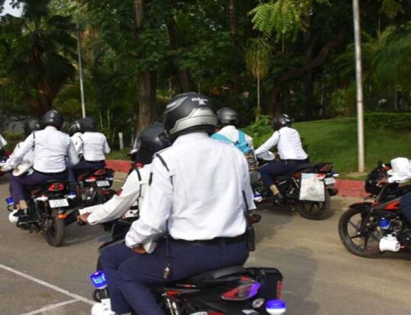 रायपुर में जाम से मिलेगी राहत, QRT को ट्रैफिक पुलिस की 10 नई हाई-स्पीड बाइक्स