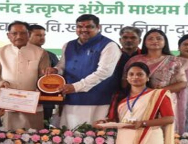 राज्य स्तरीय शाला प्रवेशोत्सव सम्पन्न… मुख्यमंत्री विष्णुदेव साय ने नवप्रवेशी बच्चों का किया आत्मीय स्वागत…