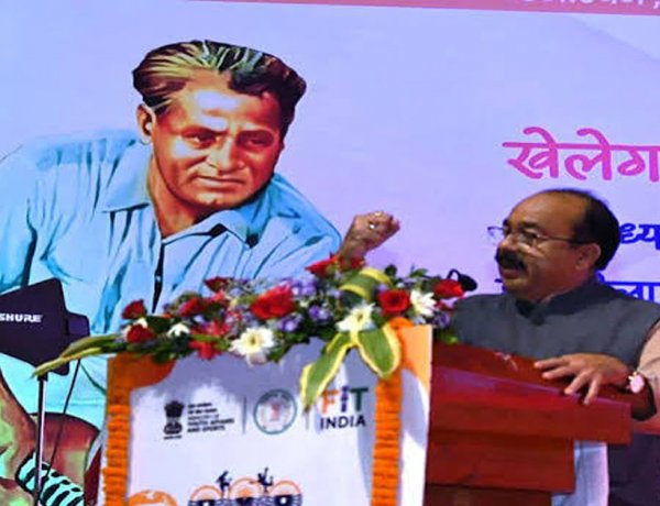 छत्तीसगढ़ को खेल हब बनाने नई सोच और विजन के साथ करें काम: अरुण साव