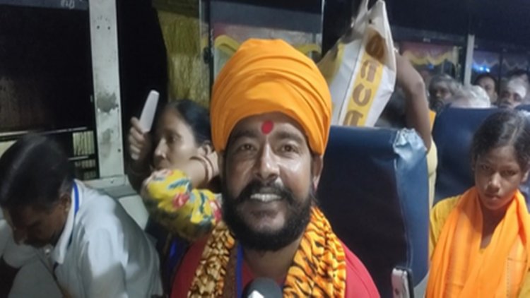 कड़े सुरक्षा इंतजामों के बीच जम्मू बेस कैंप से अमरनाथ यात्रियों का सातवां जत्था रवाना