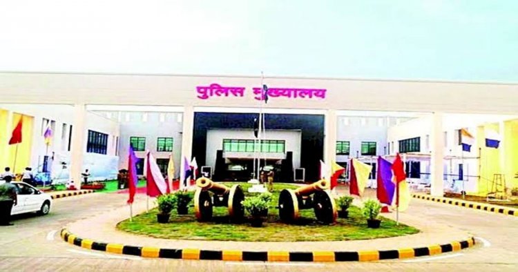 ब्रेकिंग : पुलिस विभाग में बड़े पैमाने पर पदोन्नति, 61 सब इंस्पेक्टर बने इंस्पेक्टर, देखें लिस्ट..!!