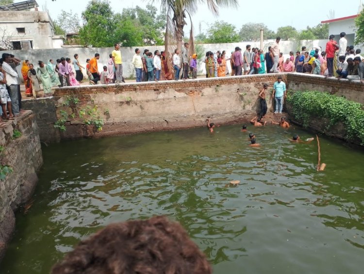 दर्दनाक हादसा: चतुर्भुजी मंदिर की 30 फीट गहरी बावड़ी में डूबे दो मासूम, गांव में पसरा मातम