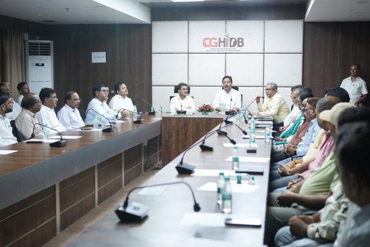  निर्माण कार्यों की गुणवत्ता, समय-सीमा और त्वरित भुगतान पर छत्तीसगढ़ गृह निर्माण एवं अधोसरंचना विकास मण्डल की बड़ी पहल
