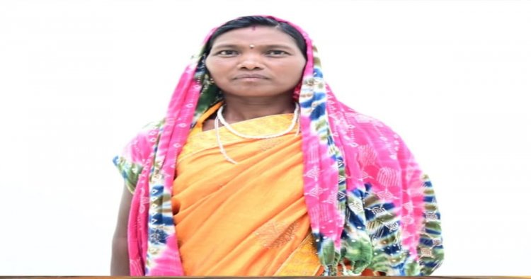 मुख्यमंत्री विष्णुदेव साय की पहल से महतारी वंदन योजना बनी महिलाओं की आत्मनिर्भरता का मजबूत आधार, ज्ञानवती बैगा के जीवन में आई खुशहाली